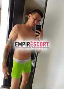 joven caliente y dispuesto satisfacer tus fantasias sexuales😈🔥