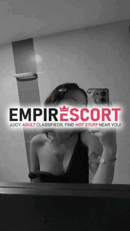 sexy extrovertida y tu complice en cama