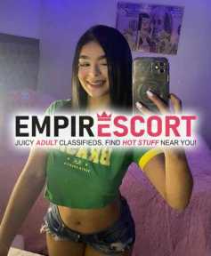mujer pelinegra muy exótica disponible