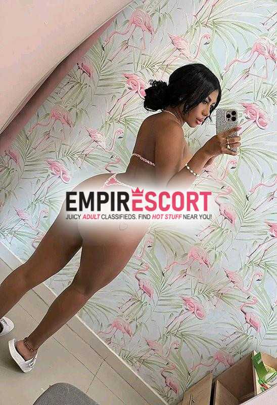 mis amores soy chica súper sumisa🥵y juguetona he llegado cumplir todas tus fantasías sexuales y todos tus fetiches mis amores ya que soy chi