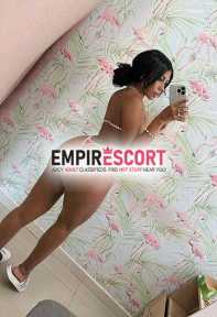 mis amores soy chica súper sumisa🥵y juguetona he llegado cumplir todas tus fantasías sexuales y todos tus fetiches mis amores ya que soy chi