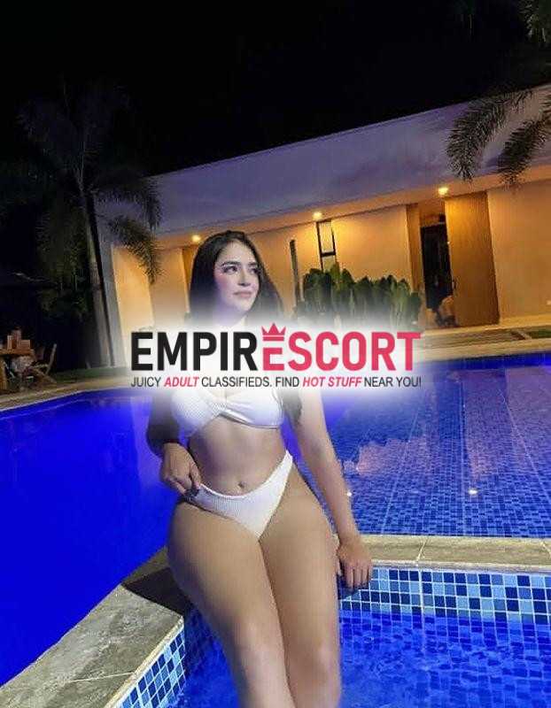 soy camila y estoy ansiosa de sexo y mucho placer estoy mojadita y calientita