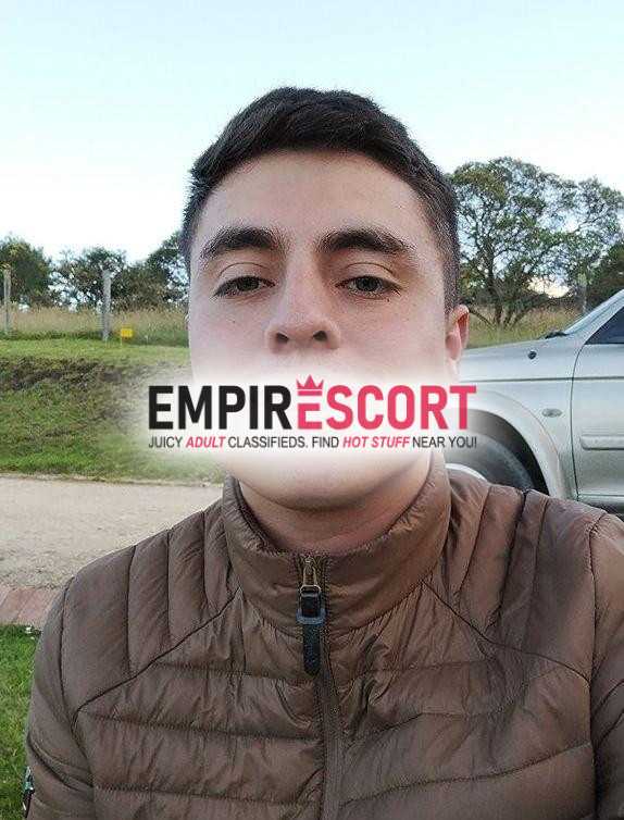 santi descubre el placer colombiano apasionado