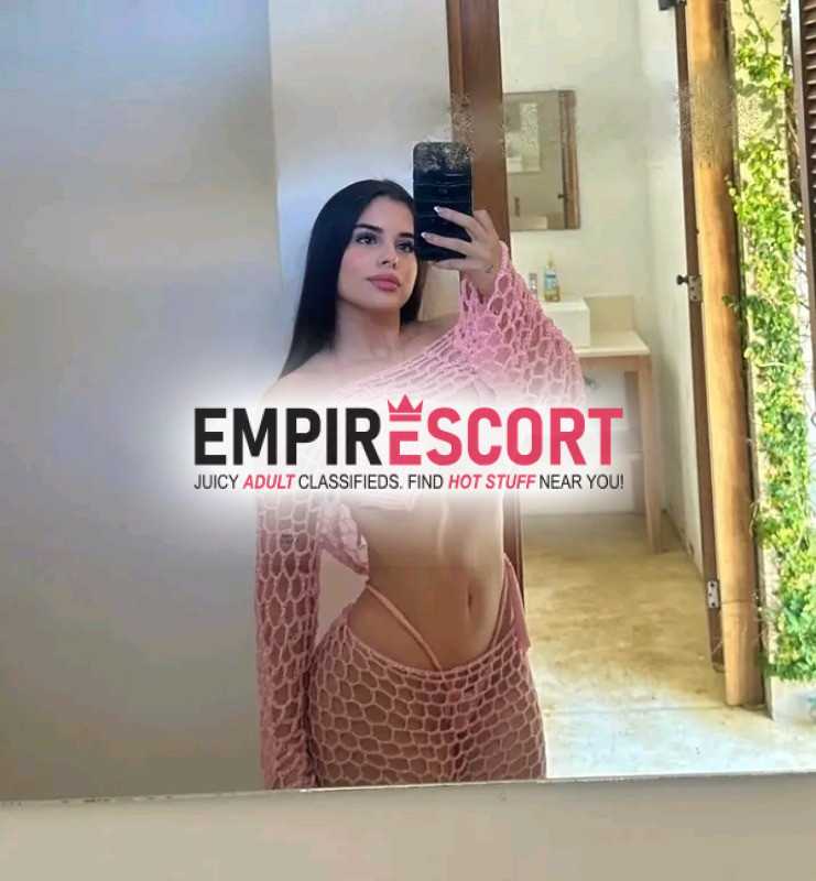 modelo webcam prepago totalmente disponible para satisfacer todos tus deseos fantasías y caprichos