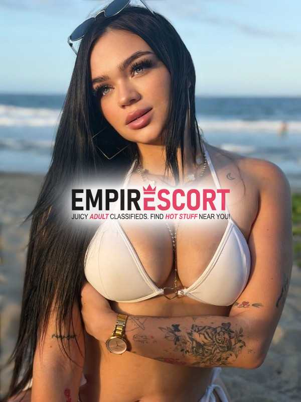 soy de mariquita natural de piernas me dejo tocar y te doy caricias masajitos eróticos tengo buenos olores soy sumisa y pervertida me gusta dar placer sexual y atender tus fetiches solo escríbeme y vamos pasar bien agradable mis amores estaré esperando solo los interesados
