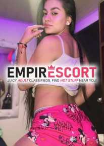 joven atractiva cariñosa mujer