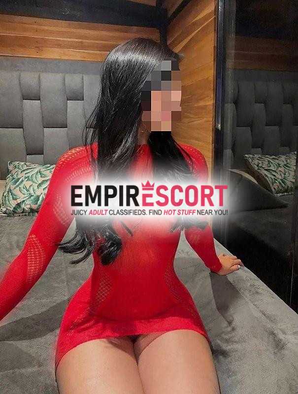dama de compañía apasionada para servicios íntimos 🔥