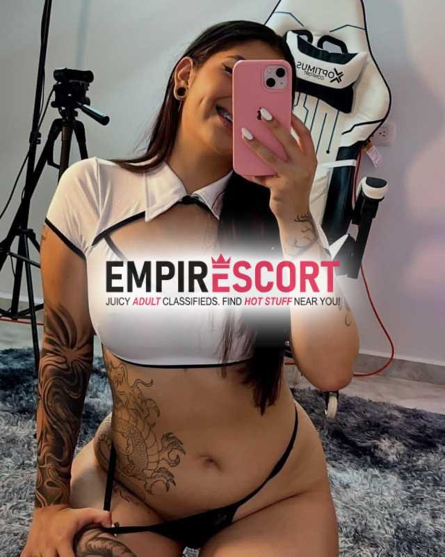 mi cielo me encuentro disponible no pienses más escríbeme estaré dispuesta complacerte y cumplir todas tus fantasías
