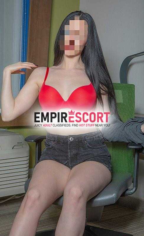 acompañante colombiana apasionada y reservada