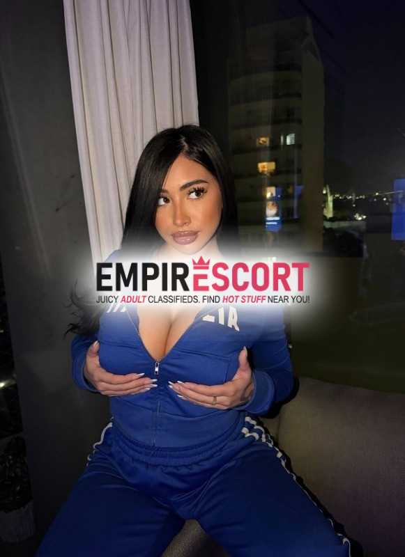 zipaquira hermosa chica traviesa y pervertida dispuesta saciar tus deseos sexuales