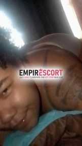 hola me susi tengo 22 me gusta gente seria que quiera mi servicio escribe