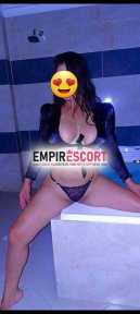 luciana nueva chica cuerpo natural rica cola y complaciente