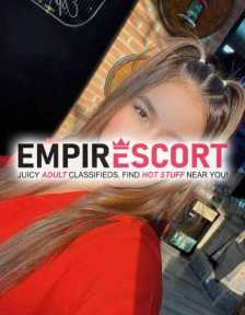 hermosa chica pervertida y traviesa dispuesta saciar tus ganas de sexo