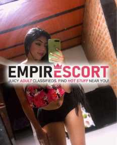 hola mis amores me encuentro en tu departamento lista para complacerte