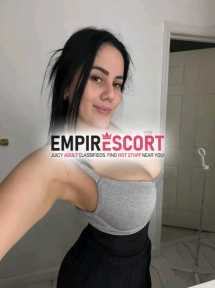 karol ibagué soy chica complaciente