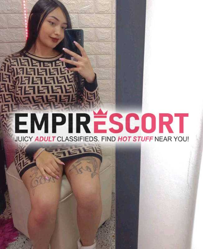 chica caliente ninfómana extrovertida y muy sumisa en cama