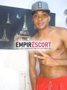 hola mi nombre es luis moreno vergon dotado 24ctm de verga que te haran gemir de placer verga dura y lechera tambien video llamadas en vivo y contenid