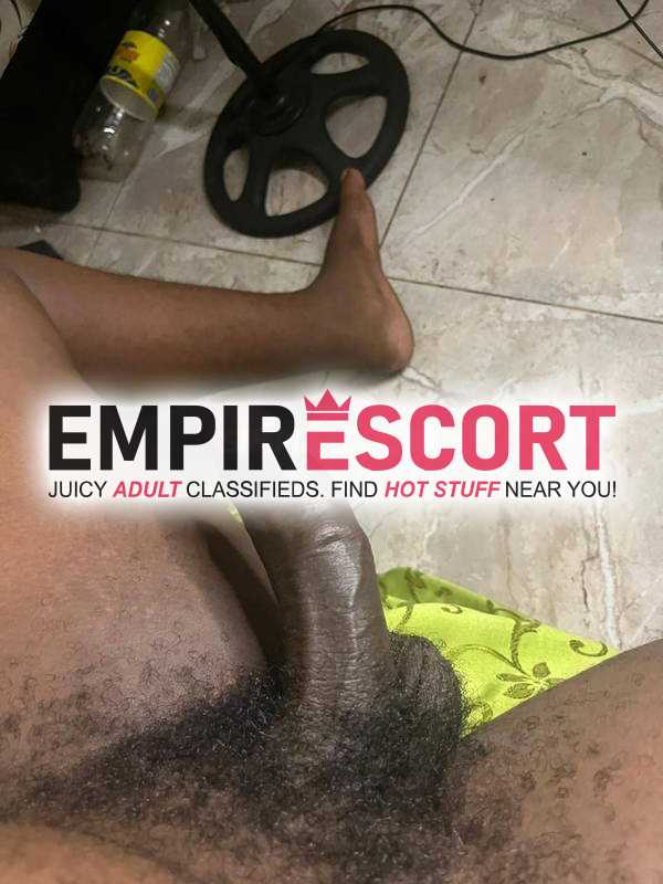 negro hot buena herramienta🙈😋