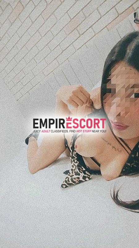 almita flaca culoncita complaciente girl sexosa chupona