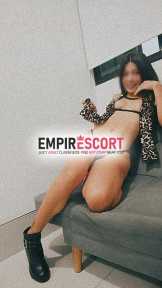 almita flaca culoncita complaciente girl sexosa chupona