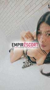 almita flaca culoncita complaciente girl sexosa chupona