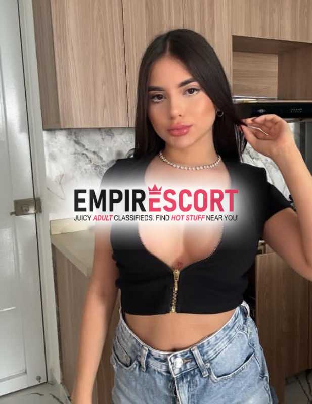 chica amante al sexo disponible para ti complacerte de mejor manera