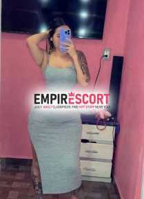 hola mis amores soy angélica y estoy disponible y ansiosa de mucho sexo y mucho placer