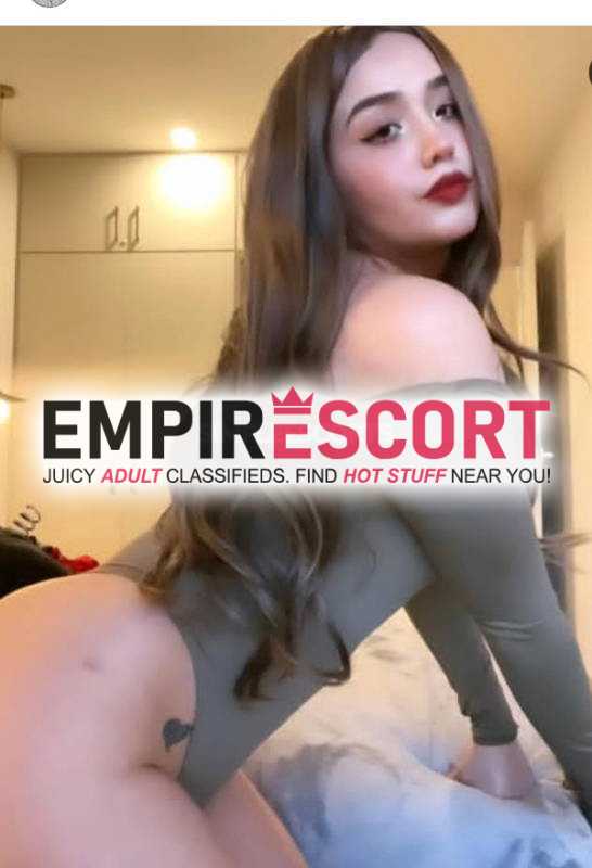soy linda chica universitaria me gusta complacer mis clientes me gusta el sexo al natural