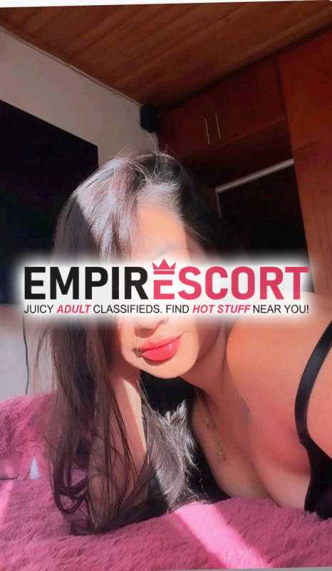 soy linda chica universitaria me gusta complacer mis clientes me gusta el sexo al natural
