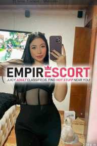 soy linda chica universitaria me gusta complacer mis clientes me gusta el sexo al natural