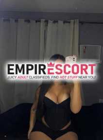 soy chica totalmente caliente y sumisa dispuesta complacer cualquier fantasía