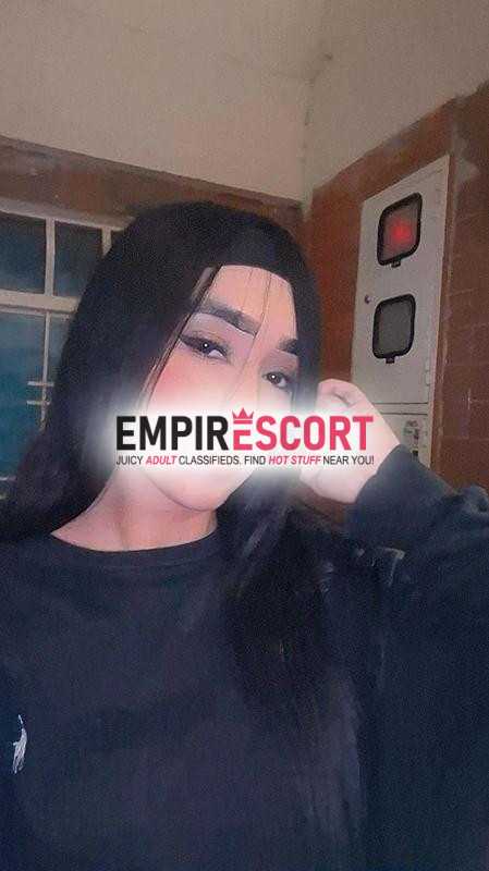 chica delgada pelo negro dispues complacerte