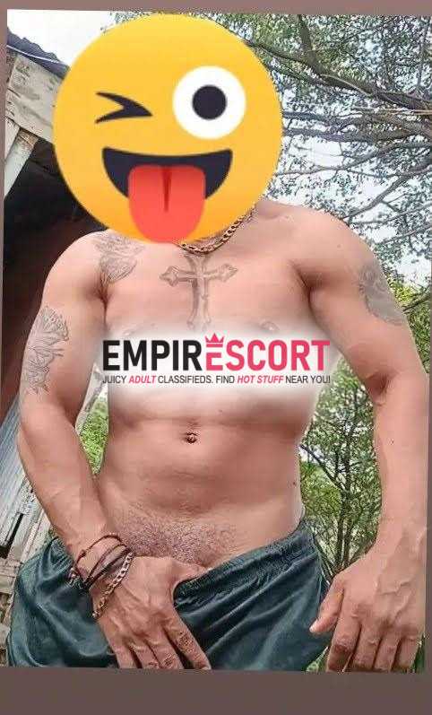 hola alguna chica para pasarla rico que quiera sexo no.importa edad que quiera pasarla rico santa marta soy moreno atletico vergon