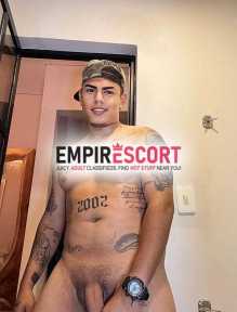 chico grande tatuado full morboso lechero activo nuevo por aqui