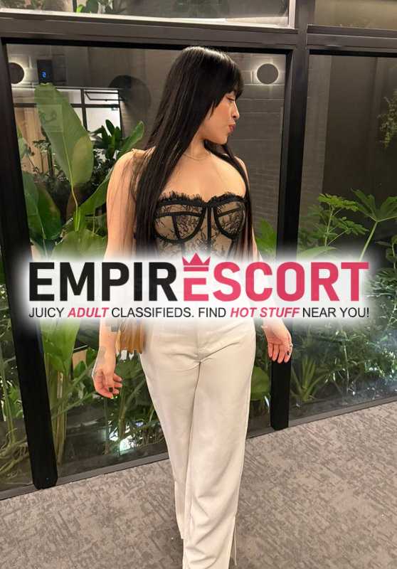 elegante y natural señorita en medellín