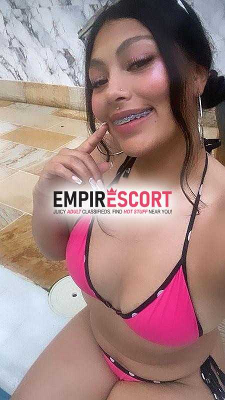 chica súper apasionada ven y goza de tu más rica experiencia mi lado
