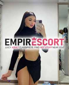 caliente sexy jovencita demasiado golosa y sumisa