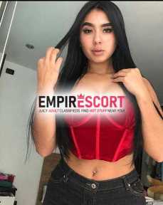 bonita masajista privada de manos suaves