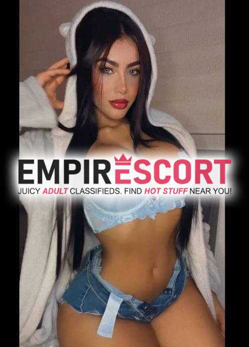 estoy disponible para complacerte en cualquier tipo de fantasía sexual que tenga en mente