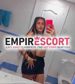 una mona extrovertida flaca grandes curvas vengo disfrutar y chasearme el placer y fantasía