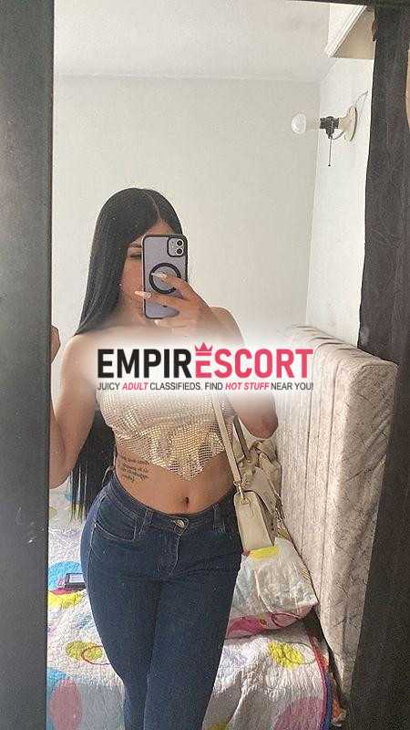 bella y seductora lista para hacer realidad tus fantasías
