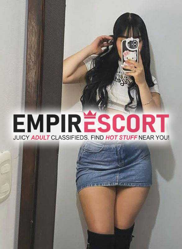 hermosa chica caliente disponible mucho placer