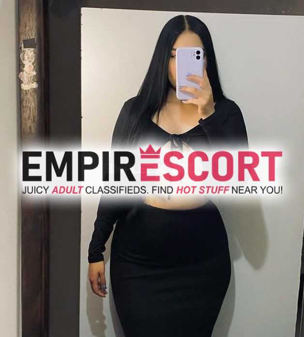 hermosa chica caliente disponible mucho placer