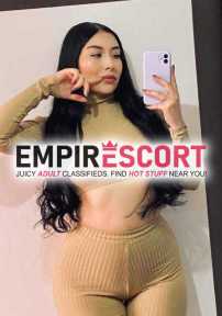 hermosa chica caliente disponible mucho placer
