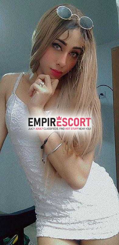 arrechita daniela tu nena de confianza