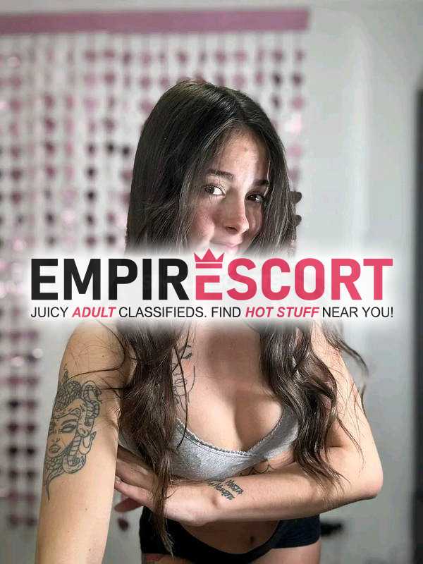 chicas satisfactoria eficiente en el servicio que desee despedirme