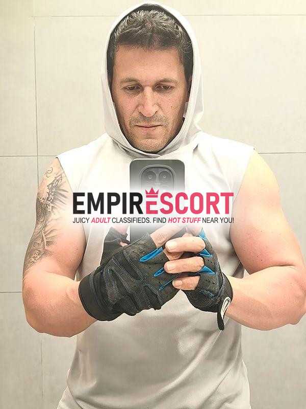 tu escape perfecto de rutinamacho complaciente