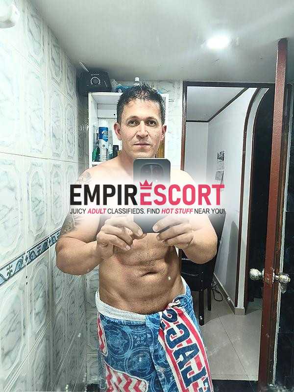 tu escape perfecto de rutinamacho complaciente