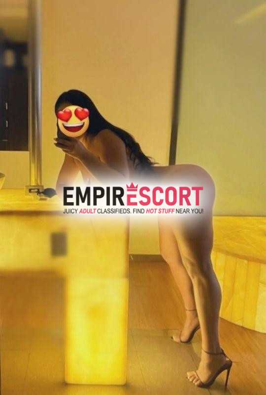 dama de compaÑia bisexual sensual amp discreta disponible para atencion pareja- threesome- video calls- domicilios.