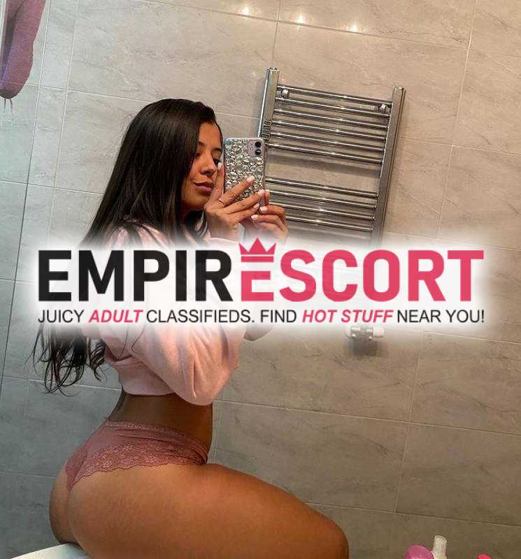 hola soy dama muy caliente y ardiente dispuesta complacerte en unas de tu fantasías sexuales buscame